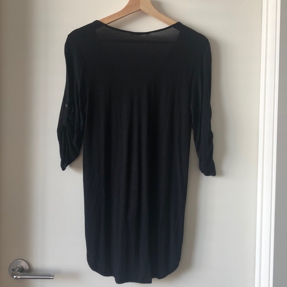 Black loose cotton top - high-low fit, cross front - Picture 2 of 4